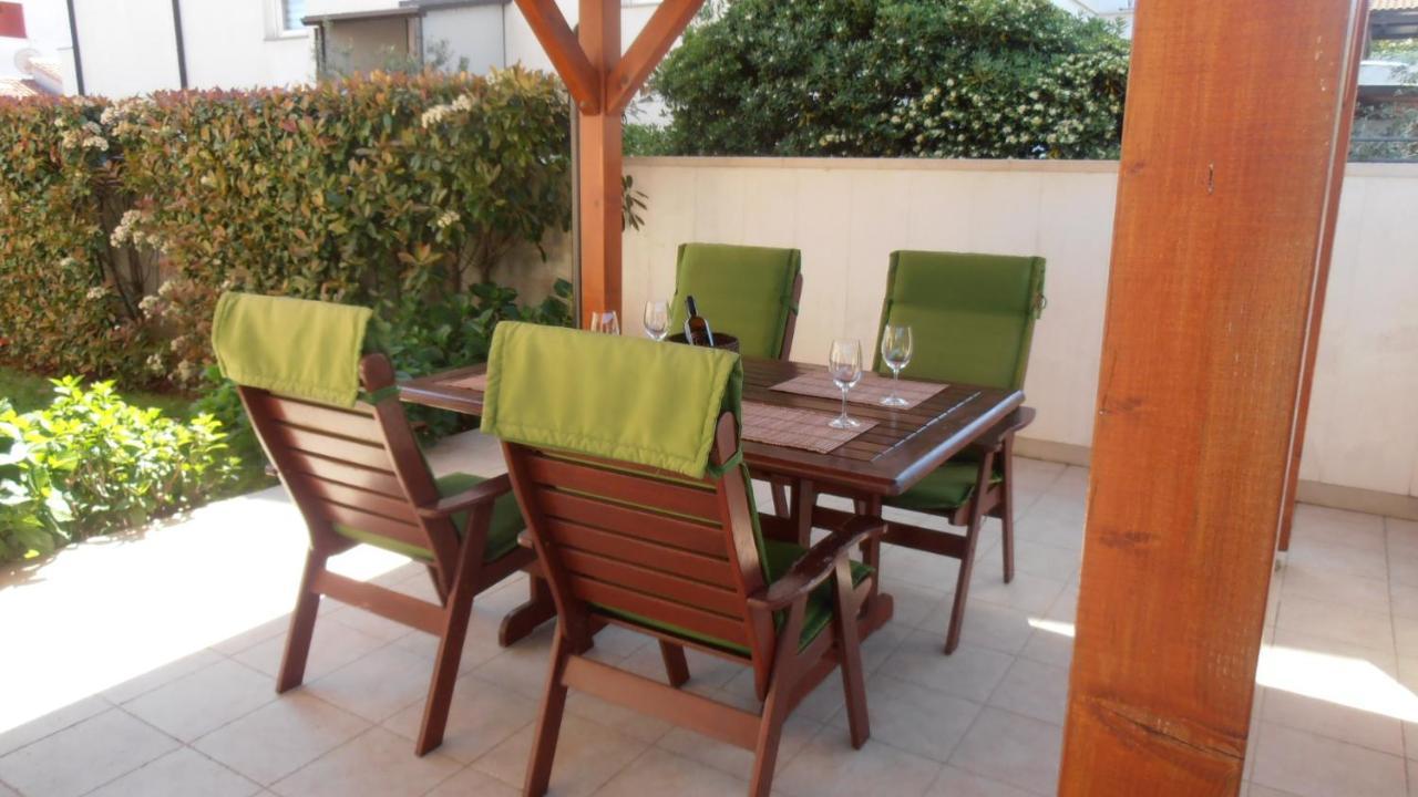 Ines 2 Apartment *